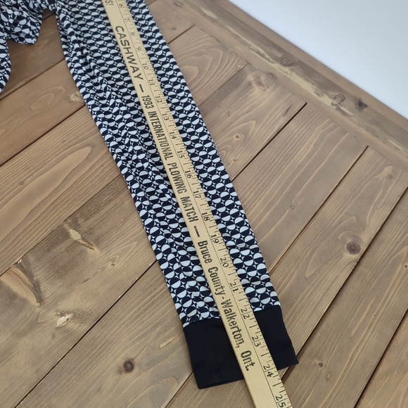 Michael Kors Black White Grommet Lace up Midi Dress - Picture 12 of 16